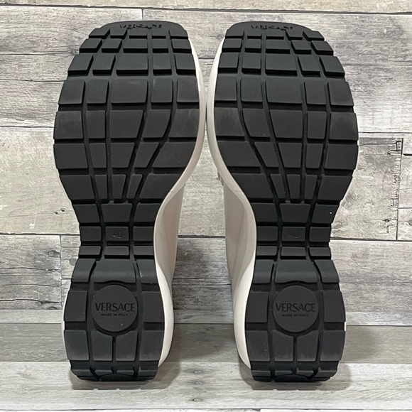 VERSACE Leather Platform Wedge Heels with Signature Medusa Logo - White - Sz- 10 - Picture 13 of 14